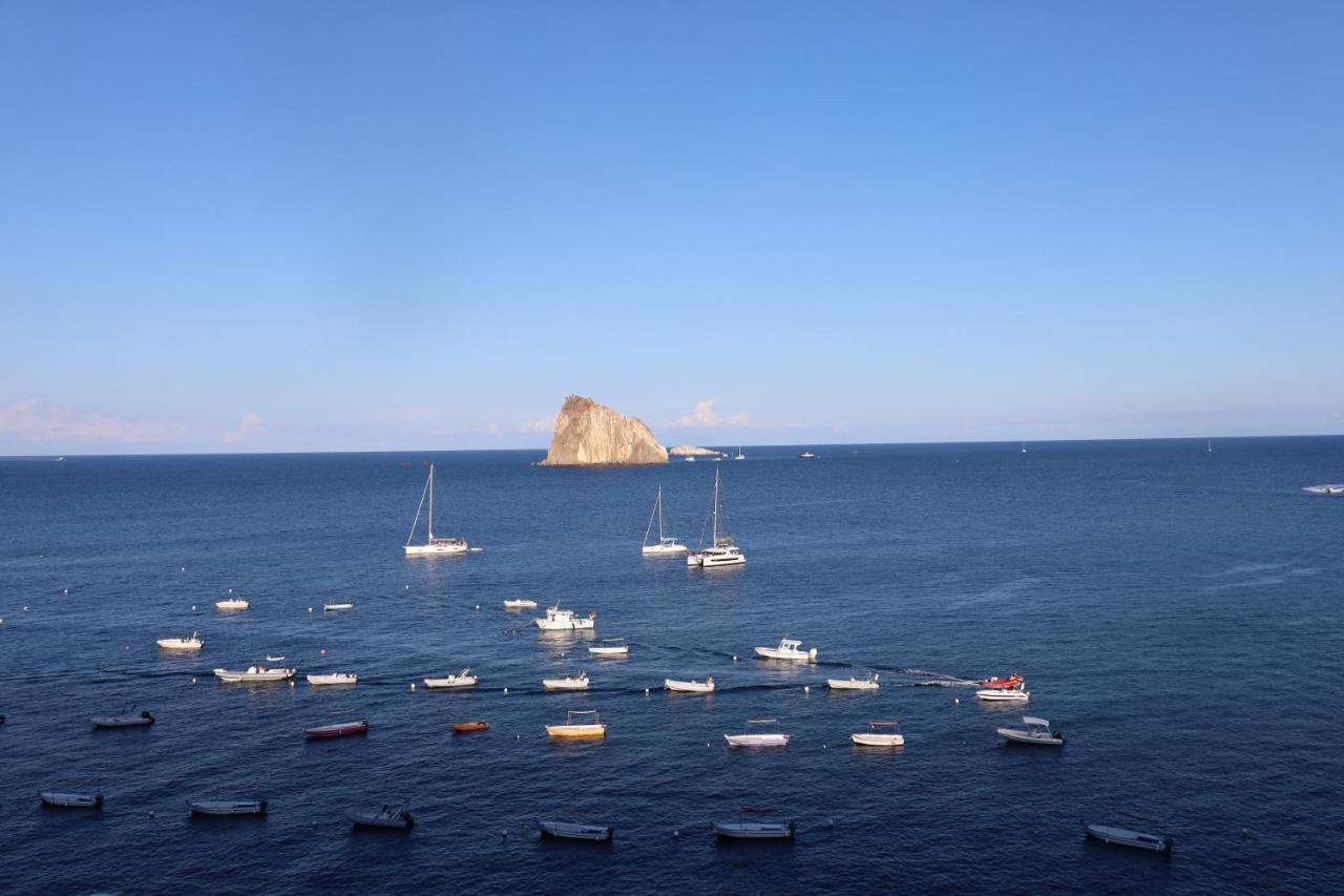 Art B&B Panarea Eksteriør billede