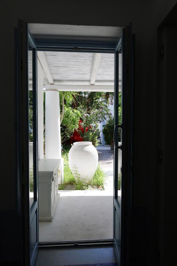Art B&B Panarea Eksteriør billede
